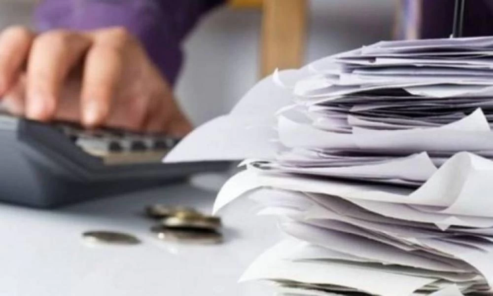 ΕΦΚΑ: Υπολογισμός εισφορών για δικηγόρους, μηχανικούς, υγειονομικούς